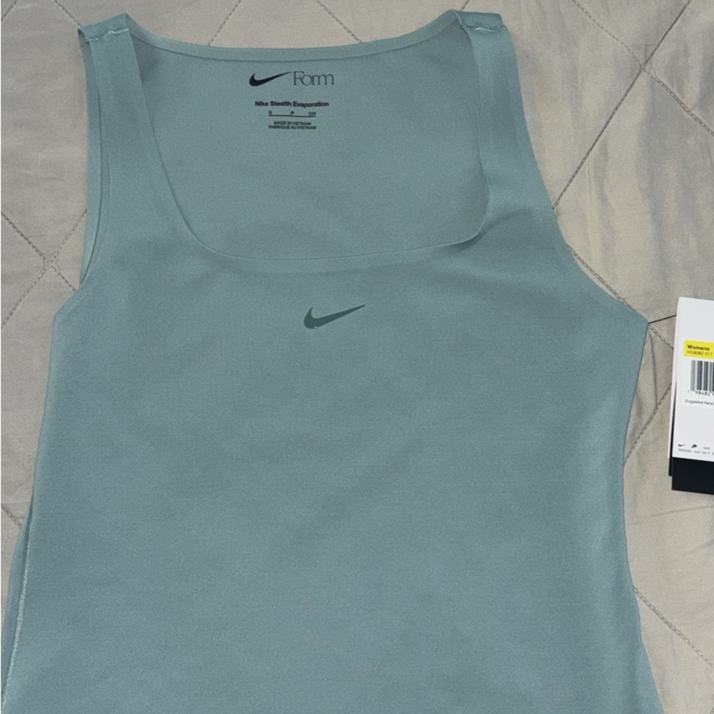Nike Women's Teal Tank Top